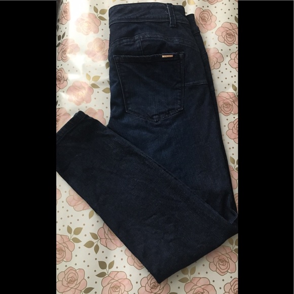 Cache jeans - Picture 2 of 4